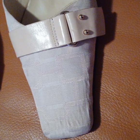 💫Nine WEST Women's Cream Heeled Mules - Picture 4 of 12